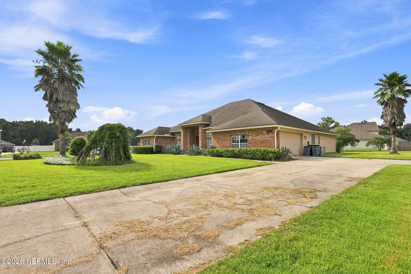 9331 Garden Overlook Ln, Jacksonville, FL 32219