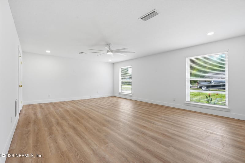 936 Fruitwood Dr, St Johns, FL 32259