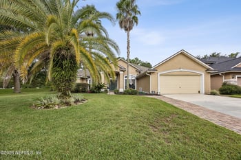 940 Thoroughbred Dr, Orange Park, FL 32065