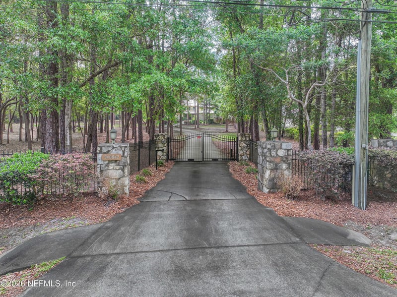 940842 Old Nassauville Rd, Fernandina Beach, FL 32034