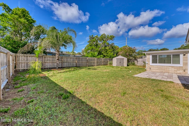 942 16th Ave N, Jacksonville Beach, FL 32250