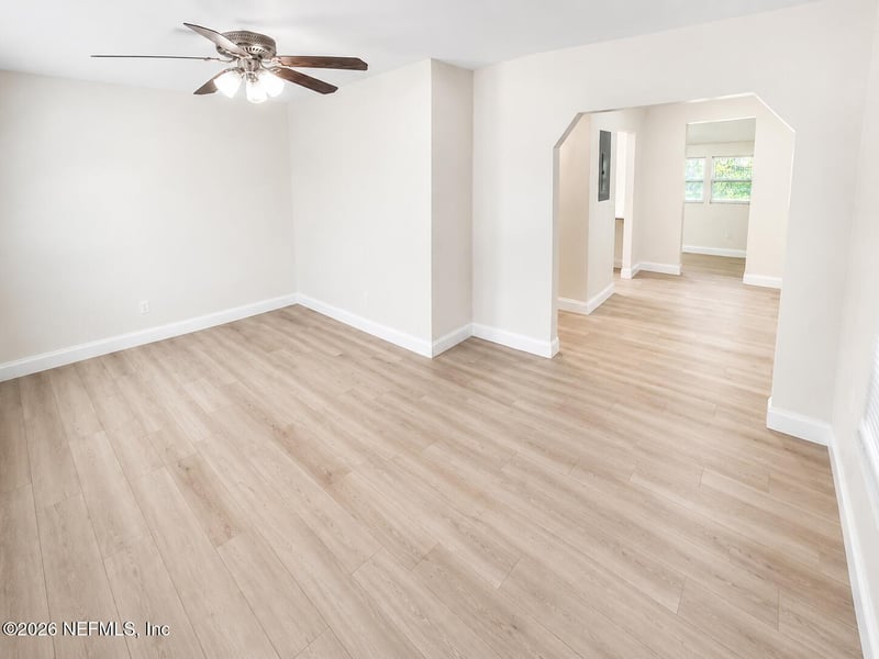 942 Saranac St, Jacksonville, FL 32254