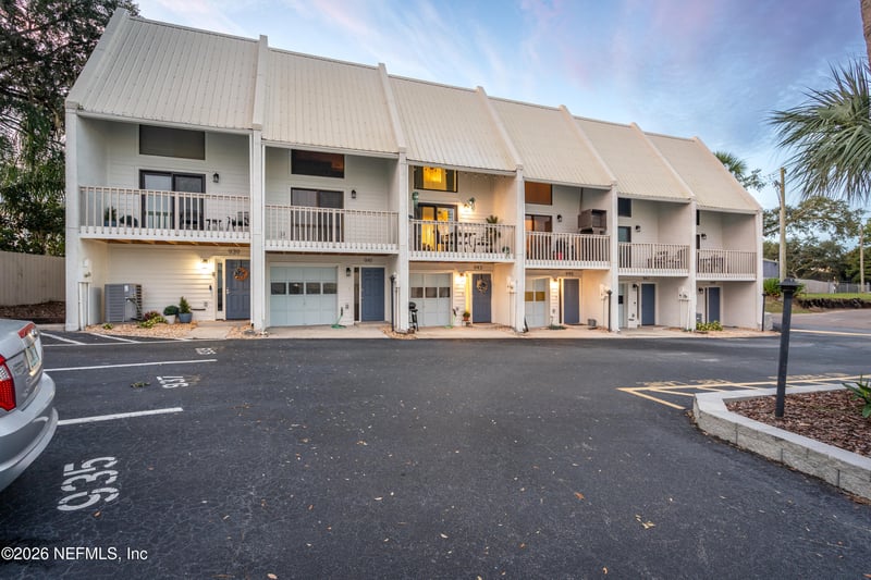 943 S Ponce De Leon Blvd, St Augustine, FL 32084