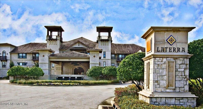 945 Registry Blvd #302, St Augustine, FL 32092