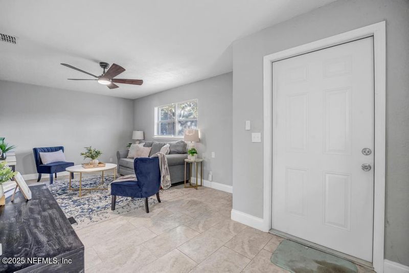 9453 Flechette Ave, Jacksonville, FL 32208