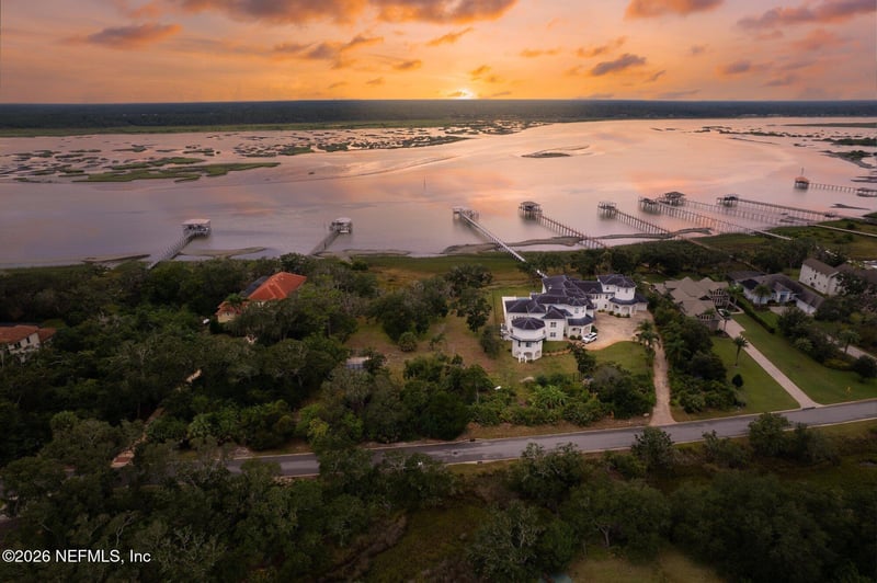 949 N Griffin Shores Dr, St Augustine, FL 32080