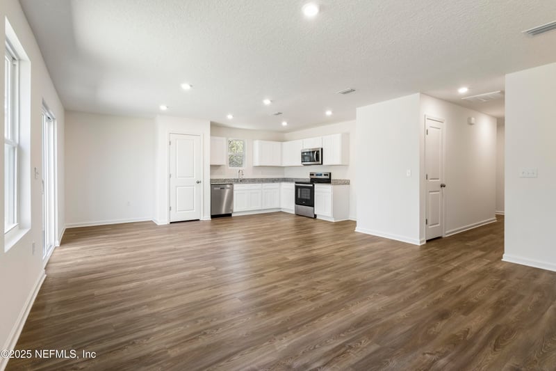 9507 Amelia Ln, Glen St Mary, FL 32040
