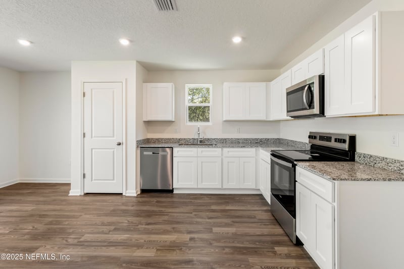 9507 Amelia Ln, Glen St Mary, FL 32040