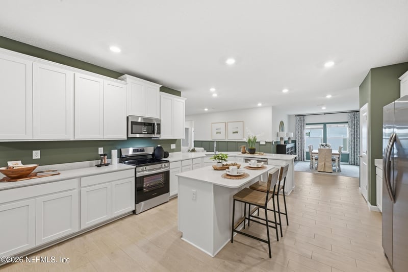 9524 Gaynor Cir, Jacksonville, FL 32219