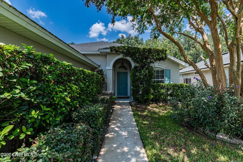 9525 Staples Mill Dr, Jacksonville, FL 32244
