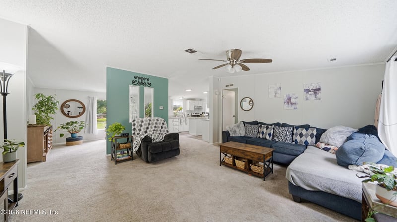 953 Mclaughlin Ln, Middleburg, FL 32068