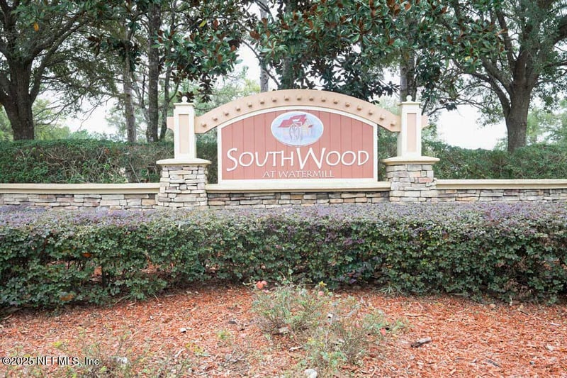 9533 Adelaide Dr, Jacksonville, FL 32244
