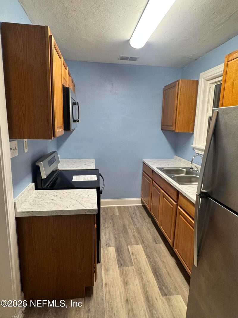 955 Allison St, Jacksonville, FL 32254