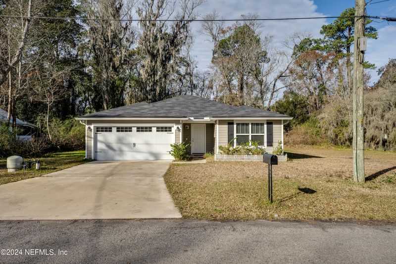 956 Revels Rd, Jacksonville, FL 32205