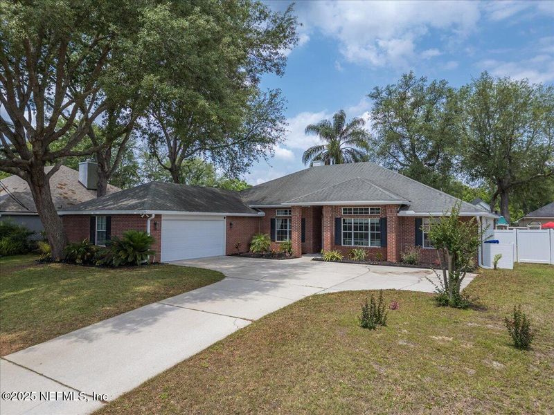 957 Dewberry Dr S, St Johns, FL 32259