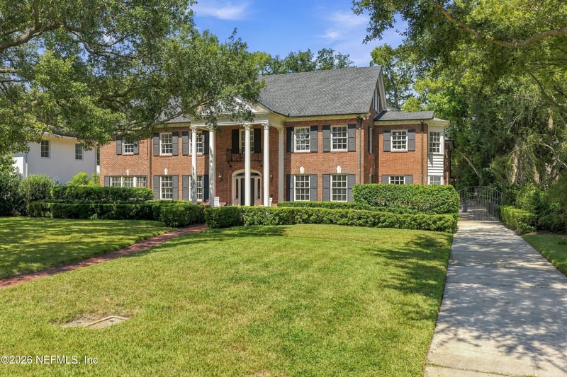 959 Maple Ln, Jacksonville, FL 32207