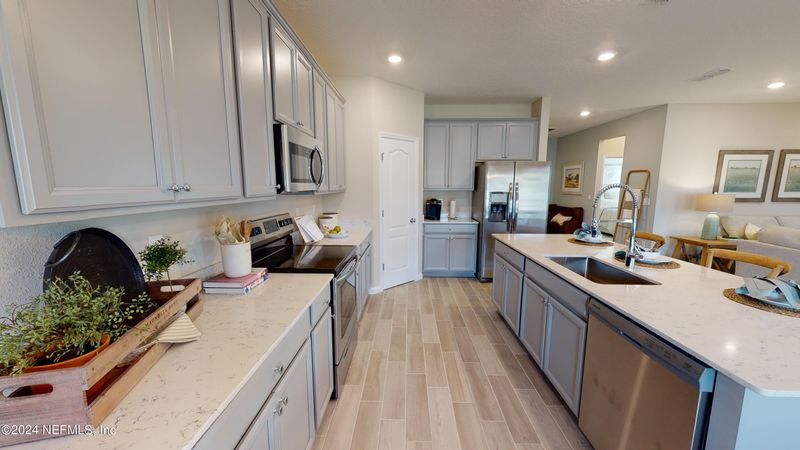9633 Giada Dr, Jacksonville, FL 32219