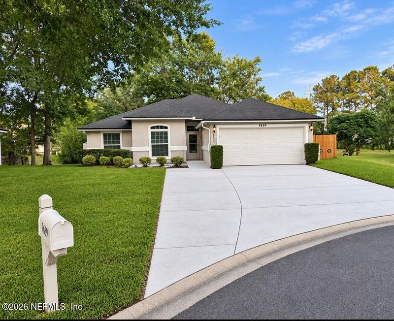 9639 Bent Oak Ct, Jacksonville, FL 32257