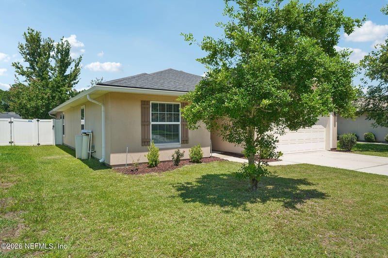 96398 Commodore Point Dr, Yulee, FL 32097
