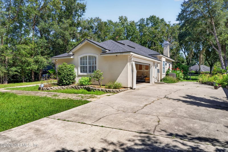965 Lawhon Dr, Jacksonville, FL 32259
