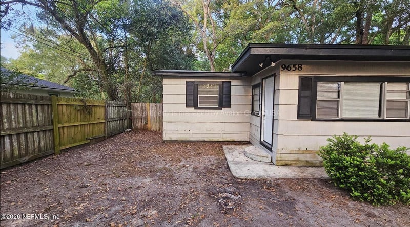 9658 Gibson Ave, Jacksonville, FL 32208