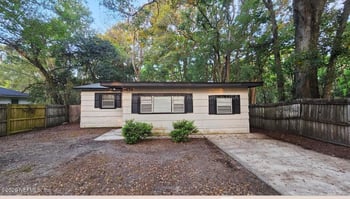 9658 Gibson Ave, Jacksonville, FL 32208