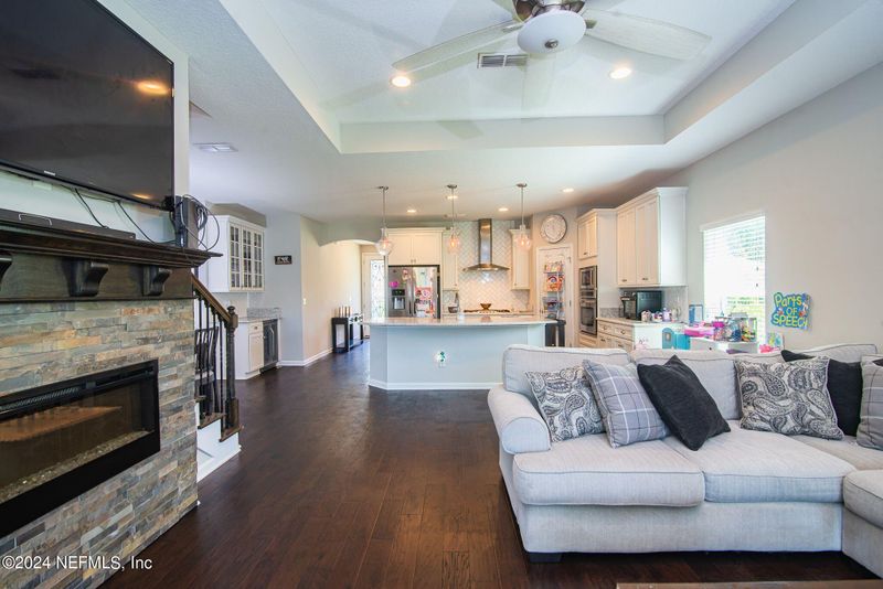 966 Bent Creek Dr, St Johns, FL 32259