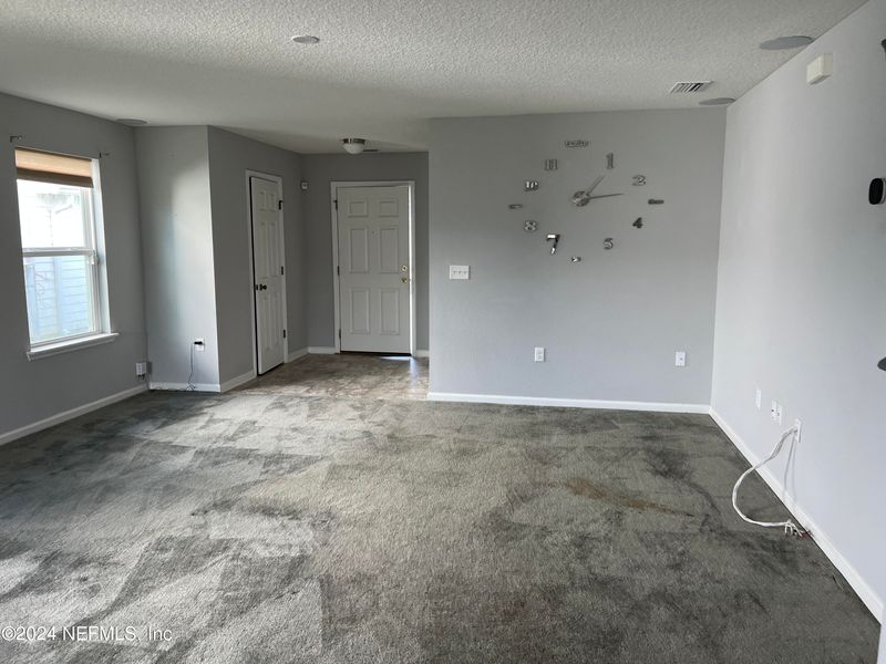 9664 Freefall Rd, Jacksonville, FL 32221
