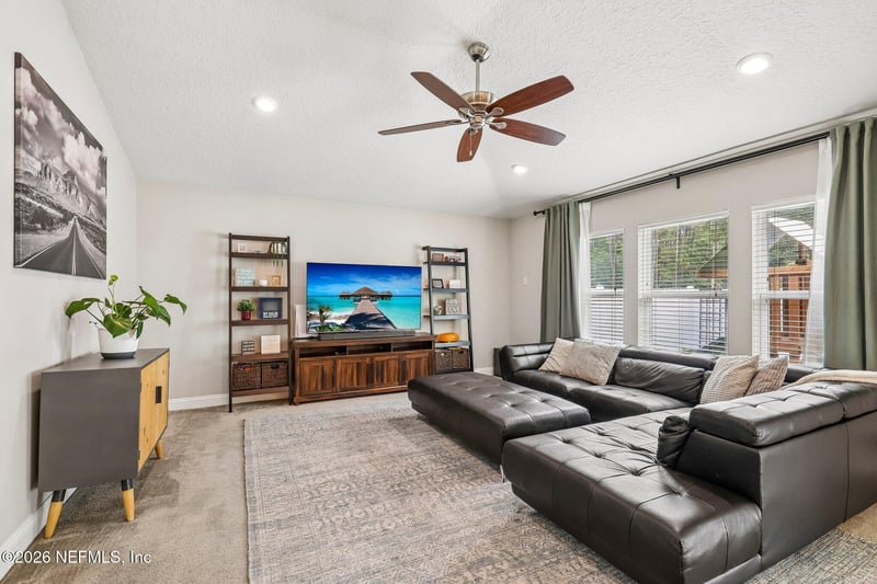 9670 Abby Glen Cir, Jacksonville, FL 32257