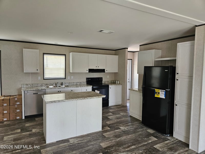97 Polk Rd, Jacksonville, FL 32218