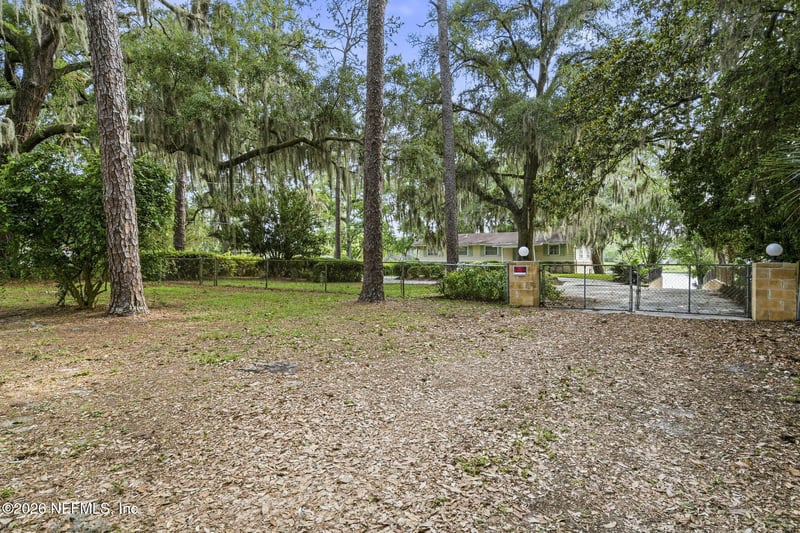 970 Glynlea Rd, Jacksonville, FL 32216