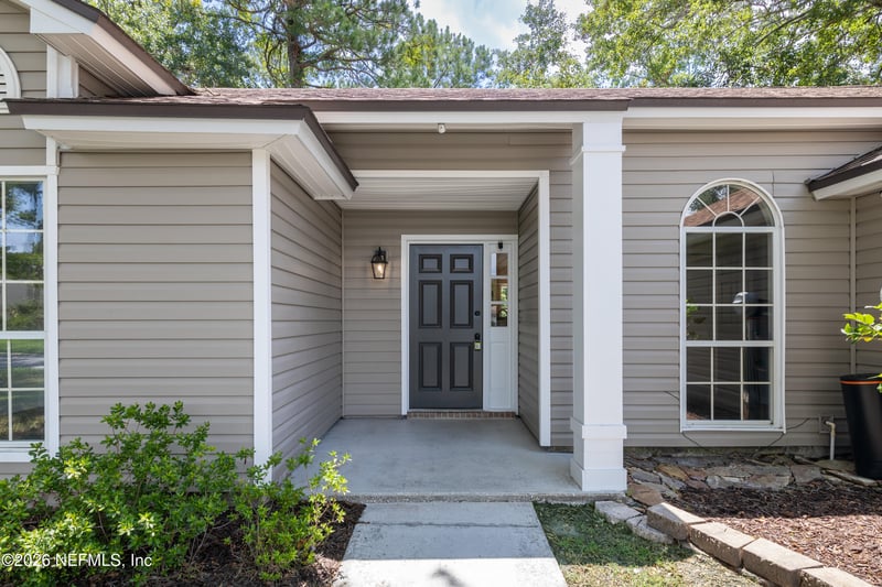9711 Bayou Bluff Dr, Jacksonville, FL 32257