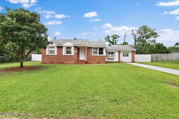9721 Kline Rd, Jacksonville, FL 32246