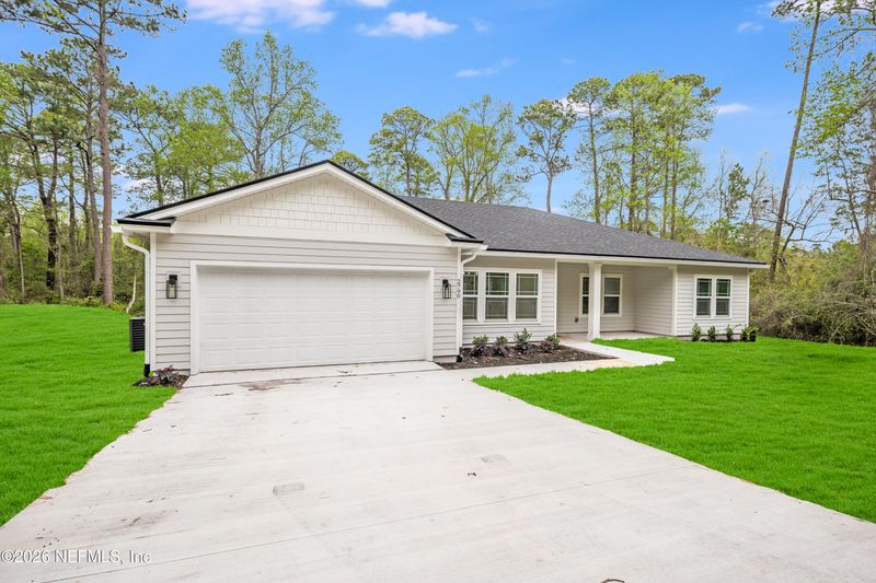 973 Powell St, Starke, FL 32091