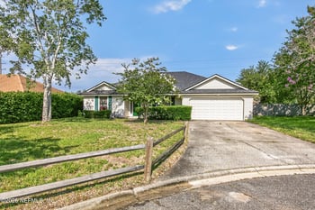 9733 N Peabody Dr, Jacksonville, FL 32221