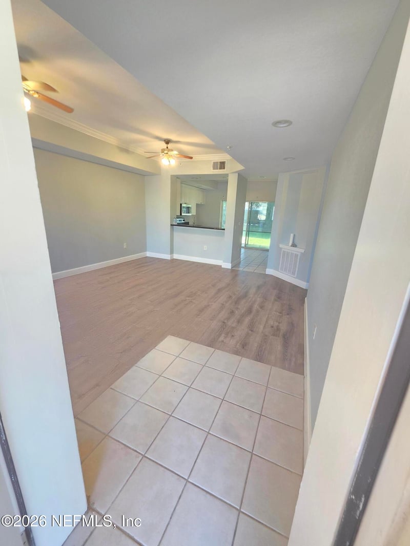 9745 Touchton Rd #102, Jacksonville, FL 32246