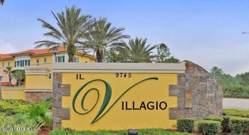 9745 Touchton Rd #102, Jacksonville, FL 32246