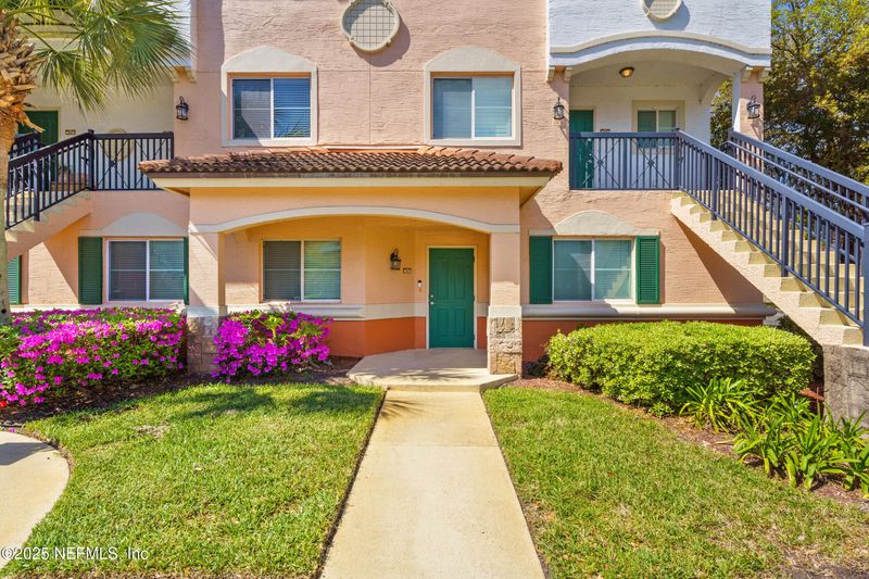 9745 Touchton Rd #305, Jacksonville, FL 32246