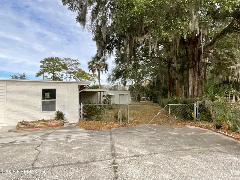 9787 Kline Rd, Jacksonville, FL 32246