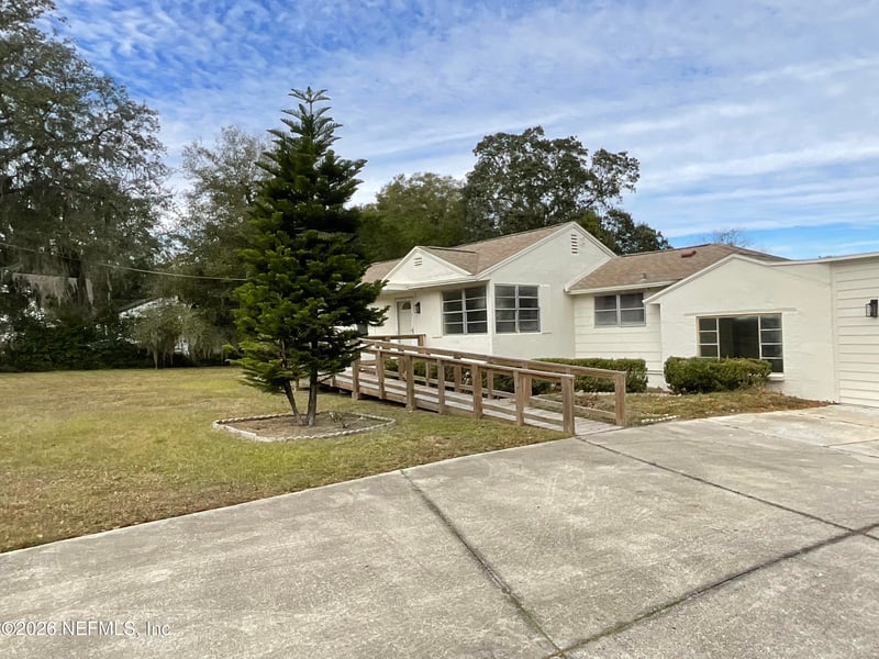 9787 Kline Rd, Jacksonville, FL 32246