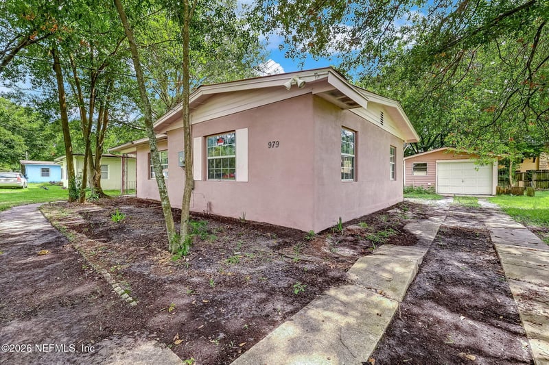 979 Mikael Ave, Jacksonville, FL 32205