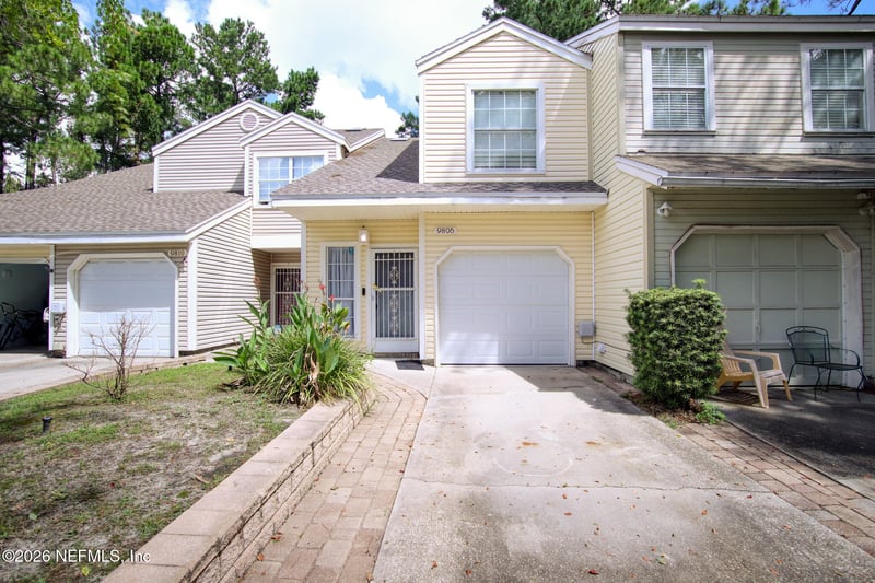 9806 Moorings Dr, Jacksonville, FL 32257