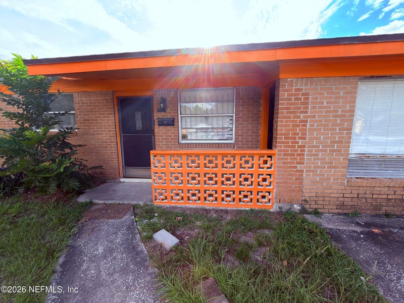 9806 Priory Ave, Jacksonville, FL 32208