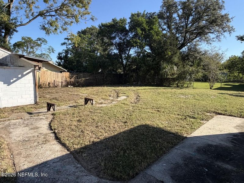9813 Buncome Rd, Jacksonville, FL 32246