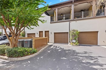 9823 Tapestry Park Cir #104, Jacksonville, FL 32246