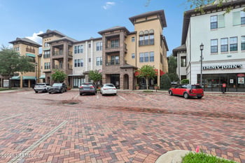 9823 Tapestry Park Cir #119, Jacksonville, FL 32246