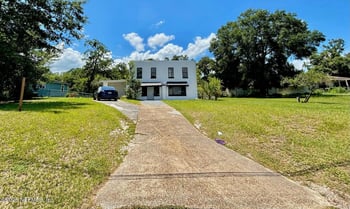9834 Winston St, Jacksonville, FL 32208