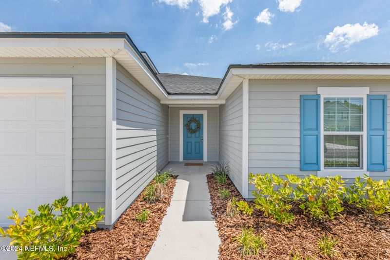 9842 Marine Ct, Jacksonville, FL 32221