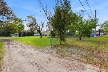 9843 Wagner Rd, Jacksonville, FL 32219