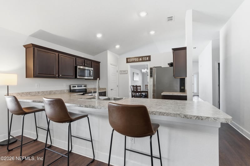 9870 Olivia St, Jacksonville, FL 32219